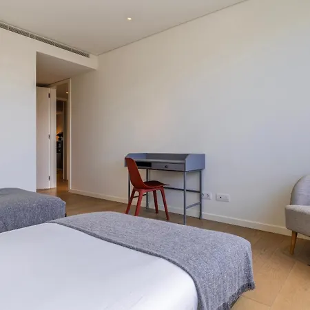 Appartement Modern 2bdr With Garage By Lovelystay *