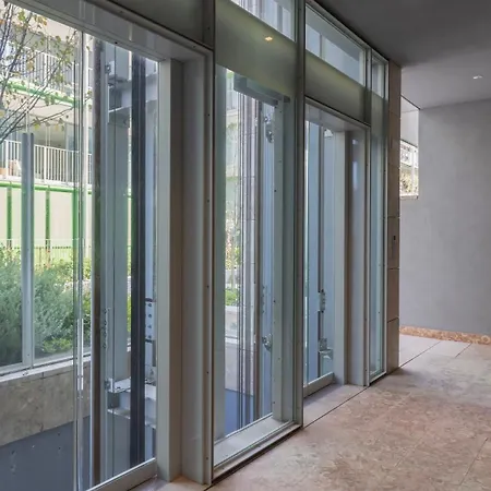 Modern 2bdr With Garage By Lovelystay *