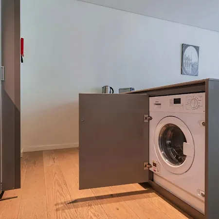 Modern 2bdr With Garage By Lovelystay